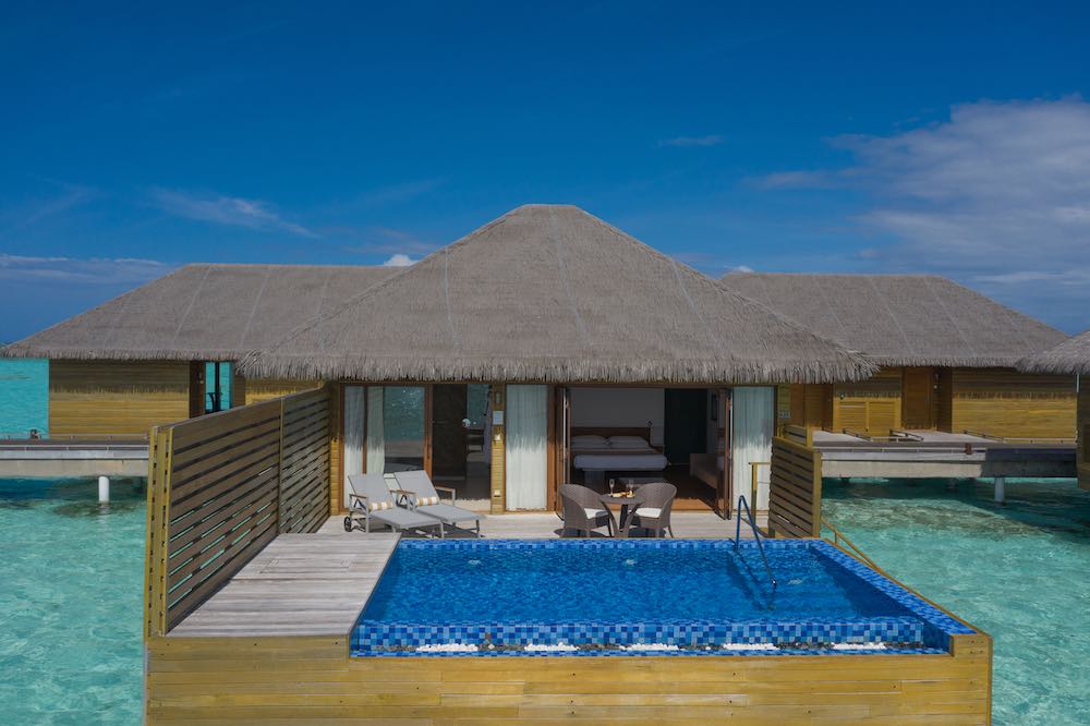 Lagoon Suite with Slide